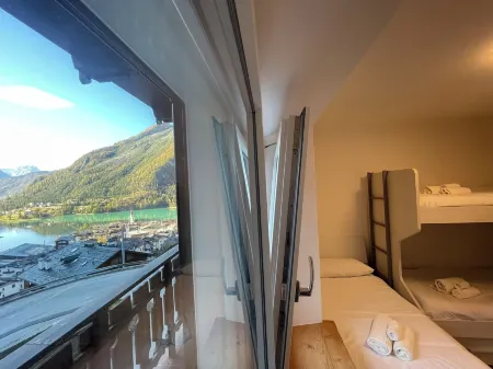 SnowLake Suite & Apartment Отели рядом с достопримечательностью «Chiesa di San Biagio»