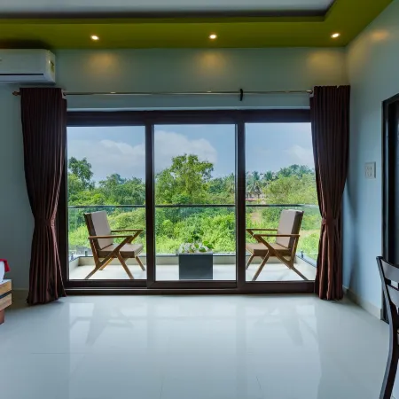 Om Shanti Residence