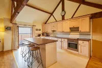 Host Stay Widger Mews Apartment