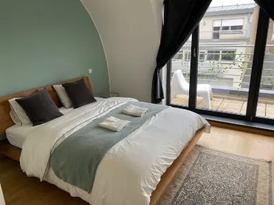 Large Retro Chic Flat 100m2 in City Center - Parking Hotels in Livange