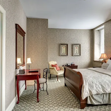 Nicollet Island Inn
