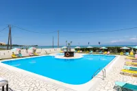 Villa Amorossa with Garden View & Shared Pool by Konnect, Roda Corfu - Pools