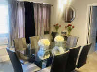 FearlessRose Vacation Rental Hotels in Springfield