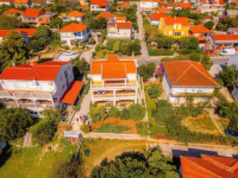 Apartments Mladenka Hotels in Orebic