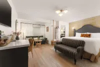 Petit Soleil - Bed, Breakfast and Bar Hotels in San Luis Obispo County