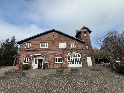 Bett4You Weidenhof Hotels in Pinneberg