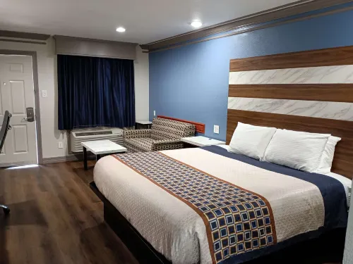 Americas Best Value Inn and Suites-Alvin-Houston Hôtels à : Alvin