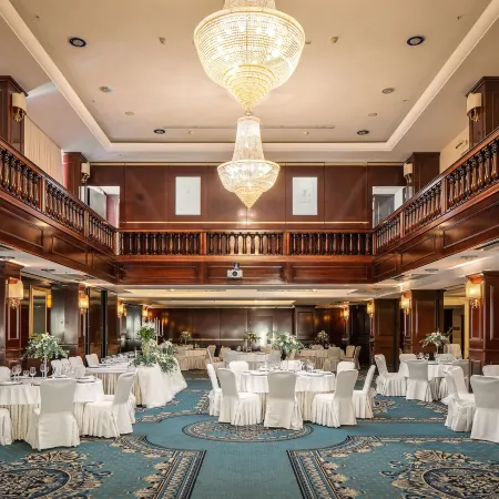 Hotel President Solin Отели в г. Солин