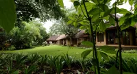 Khaya Ndlovu Safari Manor