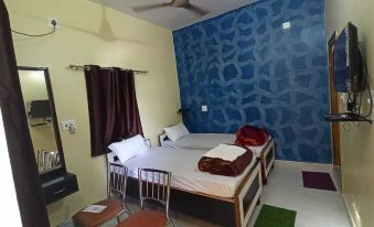 Anand Lok Vatika