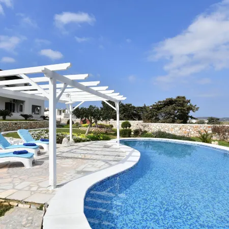 Villa Trifylia