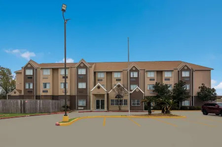 Americas Best Value Inn and Suites Lake Charles I210 Exit 5