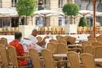 凱瑟琳套房旅館 鄰近Institut Universitaire de Technologie的酒店