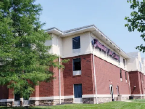 ハンプトン イン & スイーツ ニュータウン バックスのホテル