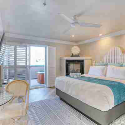 SeaVenture Beach Hotel Rooms