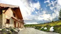 Panoramic Mountain Residence