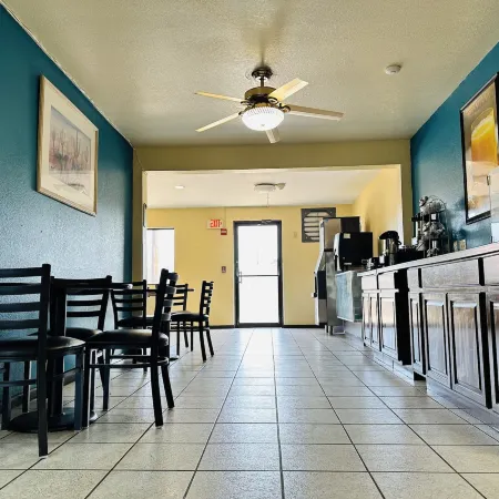 Rodeway Inn Winslow I-40