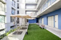 Residencia Universitaria Resa Campus del Mar 바르셀로네타 해변 주변 호텔