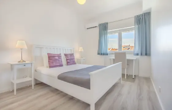 Roma Cozy Flat Hotels in Entrecampos