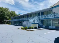 Econo Lodge Clemson - University Area Hotels in Clemson