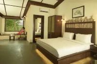 Asiatic Lion Lodge Hotels in Malanka