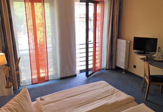 1. 호텔 암비엔트 ..