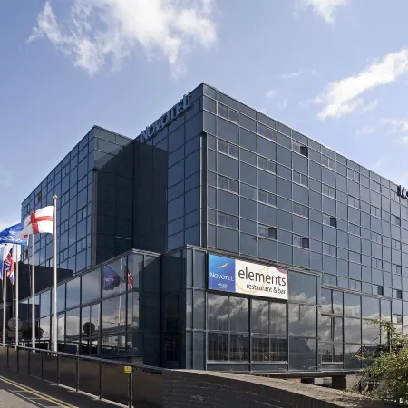 Novotel Birmingham Airport Отели рядом с достопримечательностью «Смолл Хит Парк»