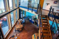 Blue Wave Inn Hotels in Ashland County