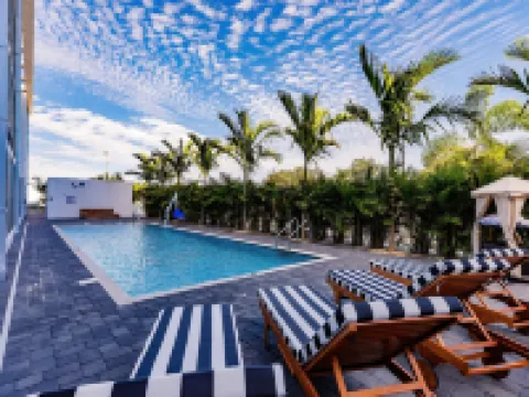 คอมโพส บูทีคโฮเทล โรงแรมในซาราโซตา