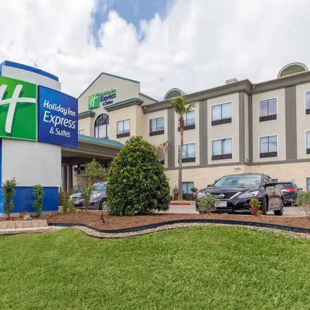 Holiday Inn Express & Suites HOUSTON-ALVIN by IHG