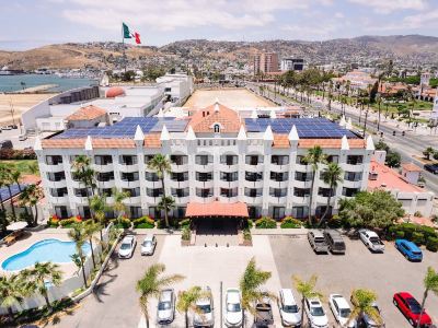 Corona Hotel & Spa