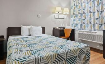 Motel 6 Ventura, CA - Beach