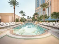 The Palazzo Prestige Club Lounge – Daily Breakfast Included with Private Check-in - 5 Sao
