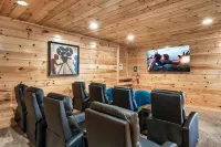 Summer Special! Pools, 2 HotTubs, Theater, Pet Friendly - 4-Star