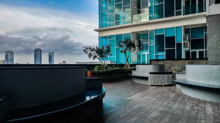 Minimalist Style Studio Brooklyn Apartment Near Ikea Alam Sutera