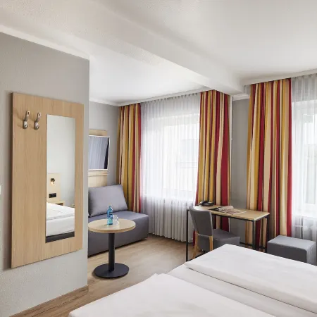 Hotel Central Hamburg Отели рядом с достопримечательностью «Музей Альтоны»