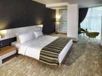 Inci Class Hotel - พร้อมระเบียง