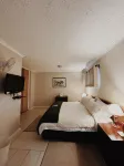 Malcolm Lodge Hotels in Helensvale