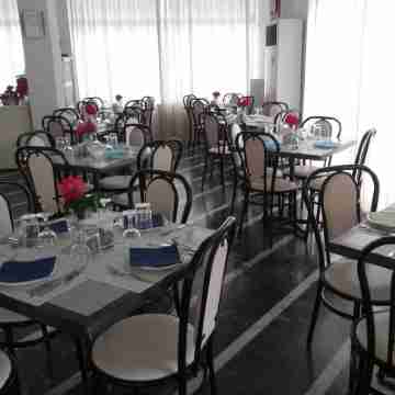 Kardamili Beach Hotel Dining/Meeting Rooms