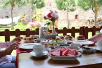 Nilüfer Butik Otel Hotels in Ulubeyler Mahallesi
