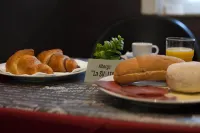 Albergo la Svolta - breakfast
