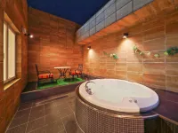 Hotel Fine Garden Suzuka Hotels in Suzuka