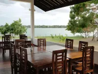 Hotel Naaval Hotels in Batticaloa