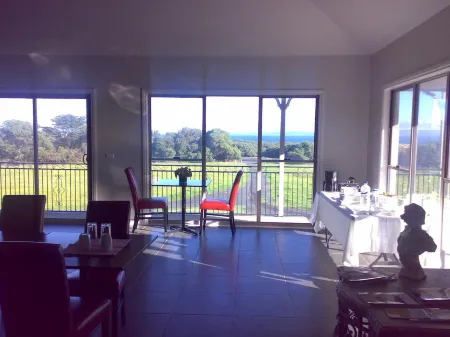 Swan Lake Guest House