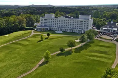 Hilton Atlanta/Marietta Hotel & Conference Center Hotels near Hornet Village Suites
