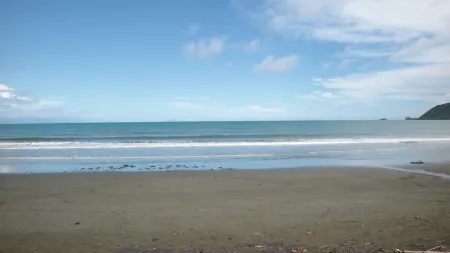 Nipa Hut Villa by Amco Extension