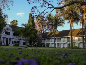 Popular 4-Star Select Hotels in Harare