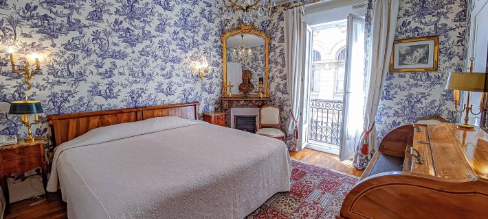 Hôtel de l'Abeille Hotels in Orleans