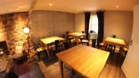 Shorehead Guest House - servizio colazione