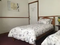 The Cottage Hotel dekat Chichester Cathedral